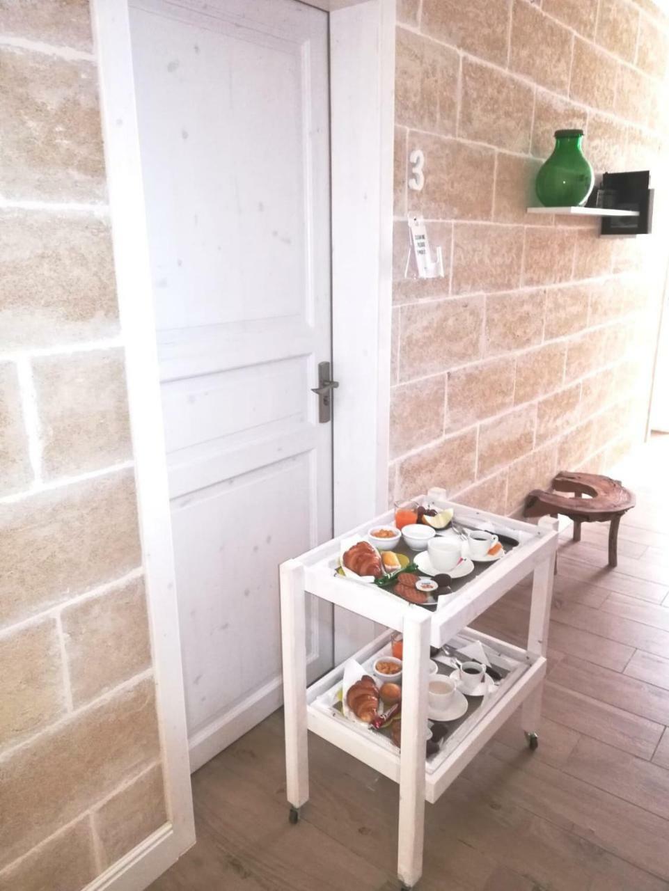 B&B Suites Via Del Mare プレシッチェ エクステリア 写真